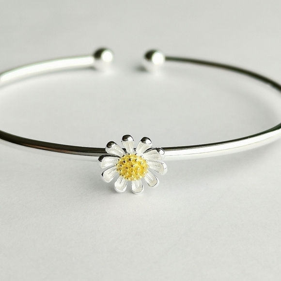 NWT sterling silver 14k gold daisy bangle bracelet - Picture 8 of 8